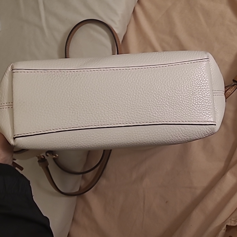 COACH MEDIUM TOTE 2022 IN PERFECT CONDITION - Picture 7 of 10